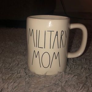 Rae Dunn Military Mom Mug🌟